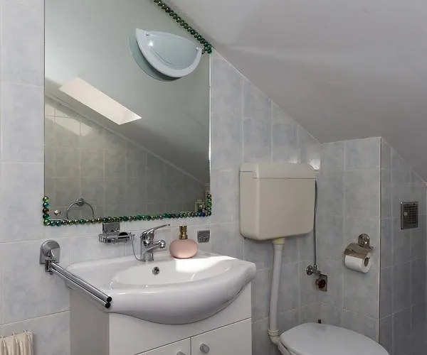 Апартаменты Bruana 5 *