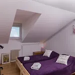 Bruana 5 *
